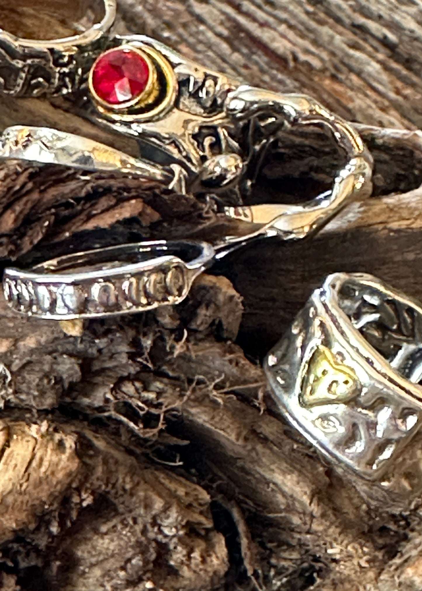Moab Ring - Etched silver