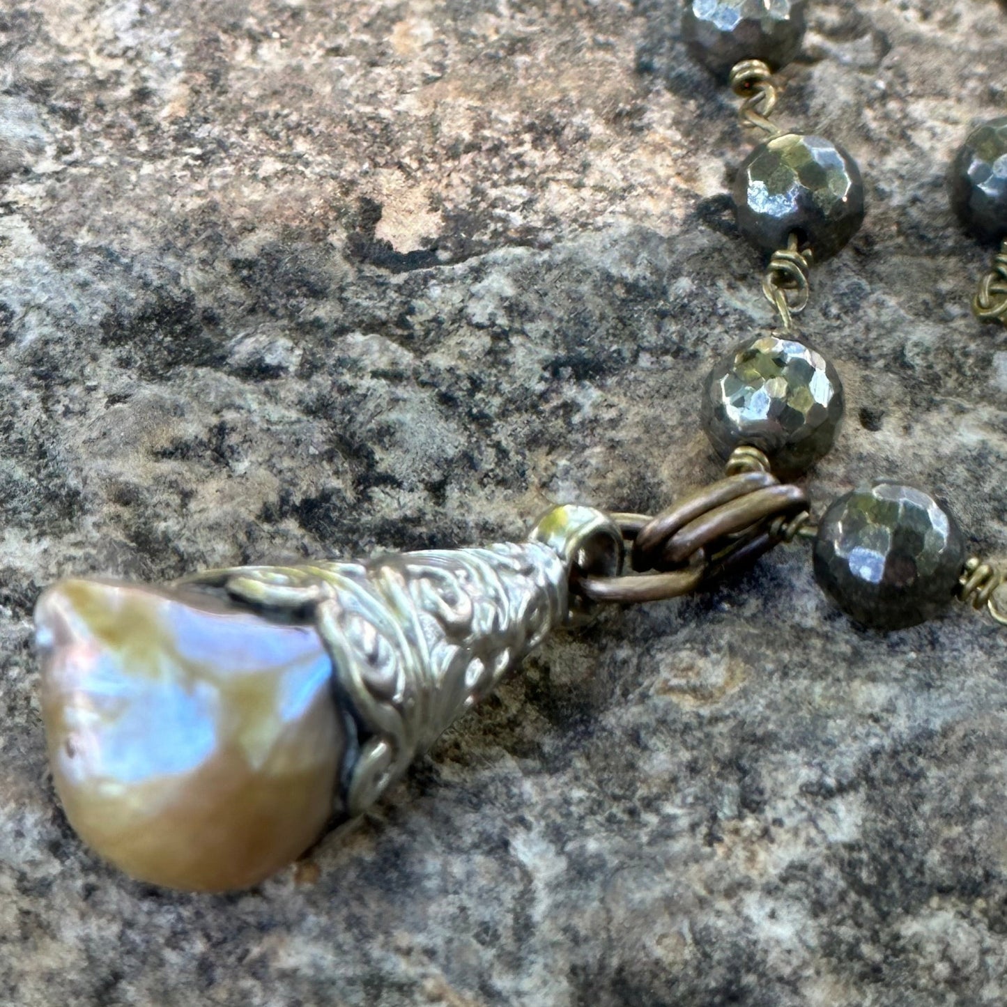 ALJ Custer Pearl Necklace