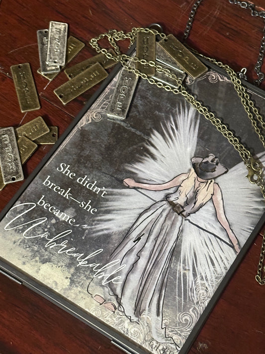 Elara  Necklace (Hope)